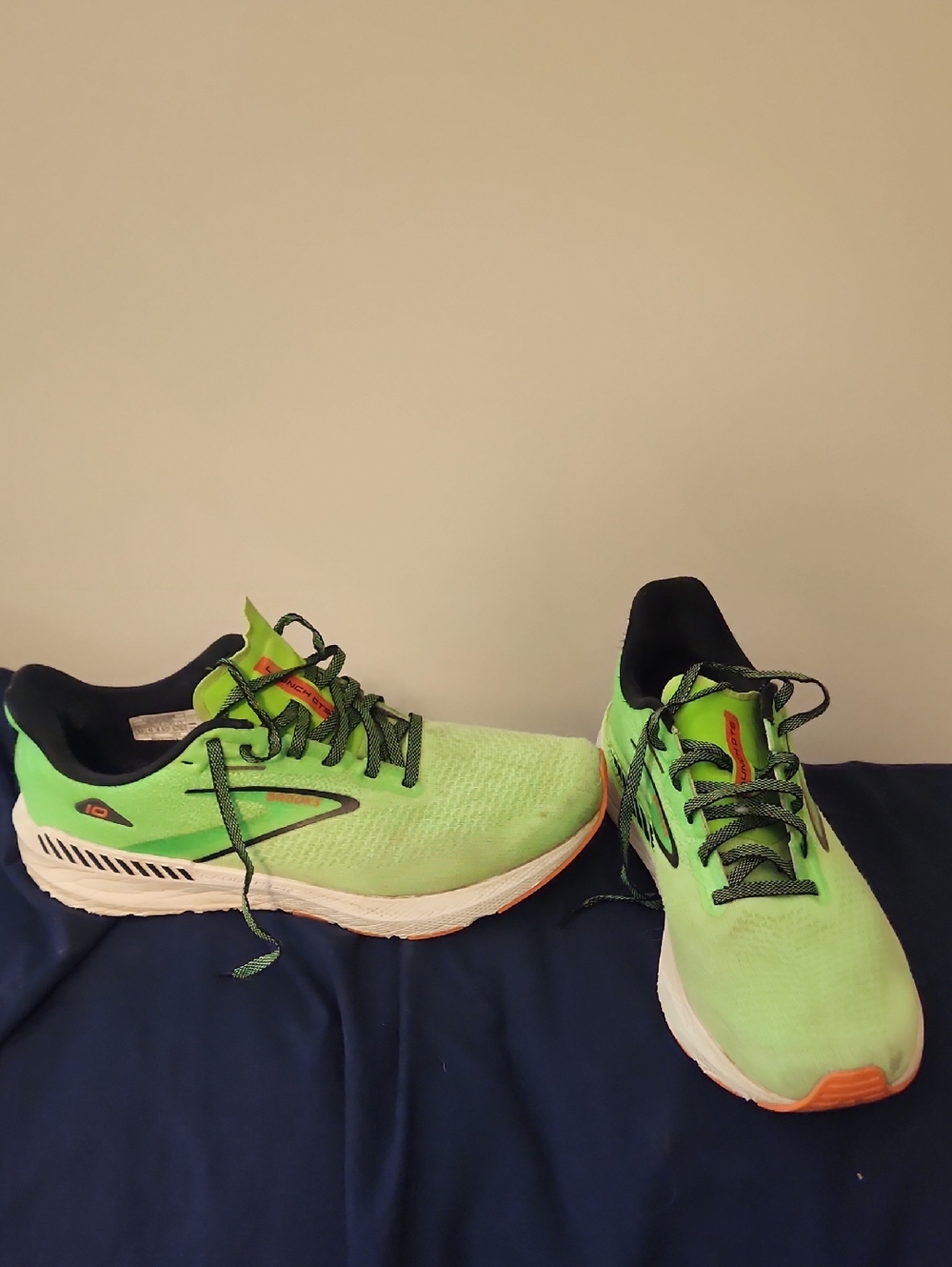 Brooks Men's Neon Green Running Shoes